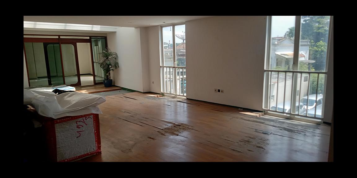 GEDUNG 2 LANTAI TANAH 2100 M2 SHM SUPER STRATEGIS UNTUK KANTOR DAN KOMERSIAL DI JL. WASTUKENCANA BANDUNG GEDUNG 2 LANTAI TANAH 2100 M2 SHM SUPER STRATEGIS UNTUK KANTOR DAN KOMERSIAL DI JL. WASTUKENCANA BANDUNG