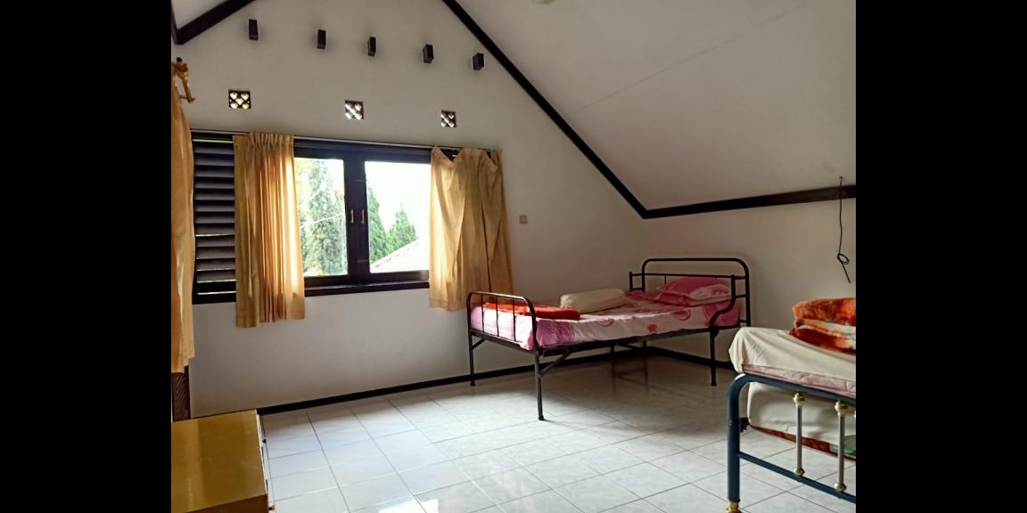 Jual Villa Grand Trawas SHM Siap Huni di Mojokerto Jual Villa Grand Trawas SHM Siap Huni di Mojokerto