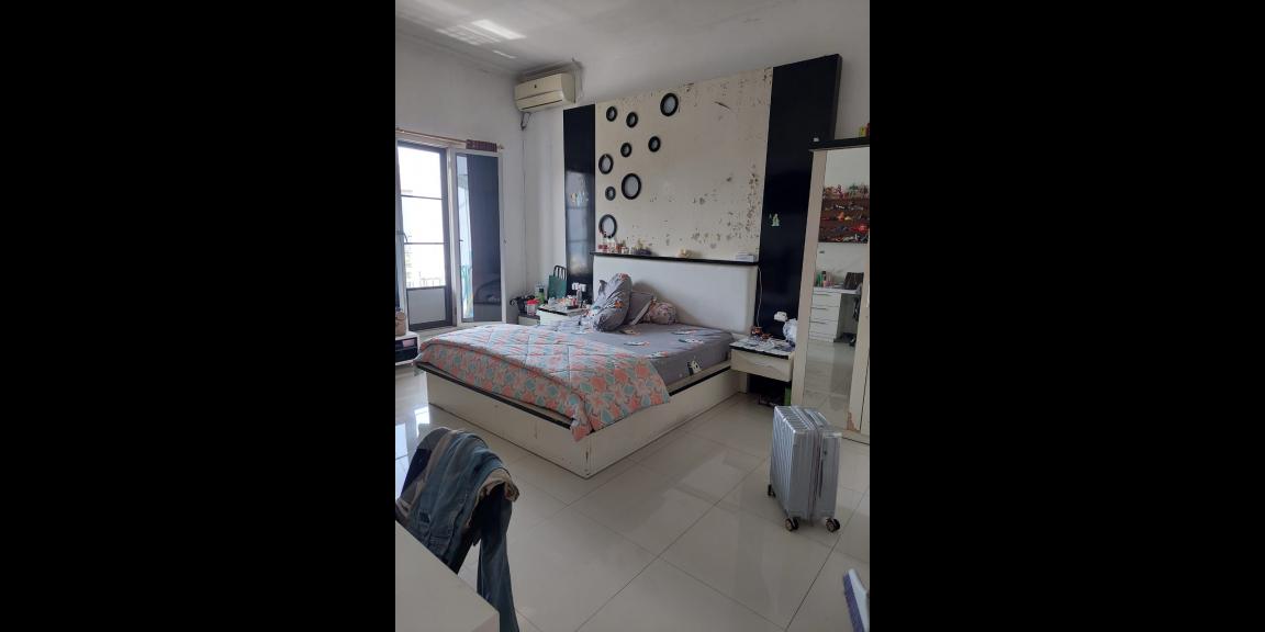 Rumah Siap Huni Semi Furnished Siap huni di Tenggilis Rungkut Surabaya Rumah Siap Huni Semi Furnished Siap huni di Tenggilis Rungkut Surabaya