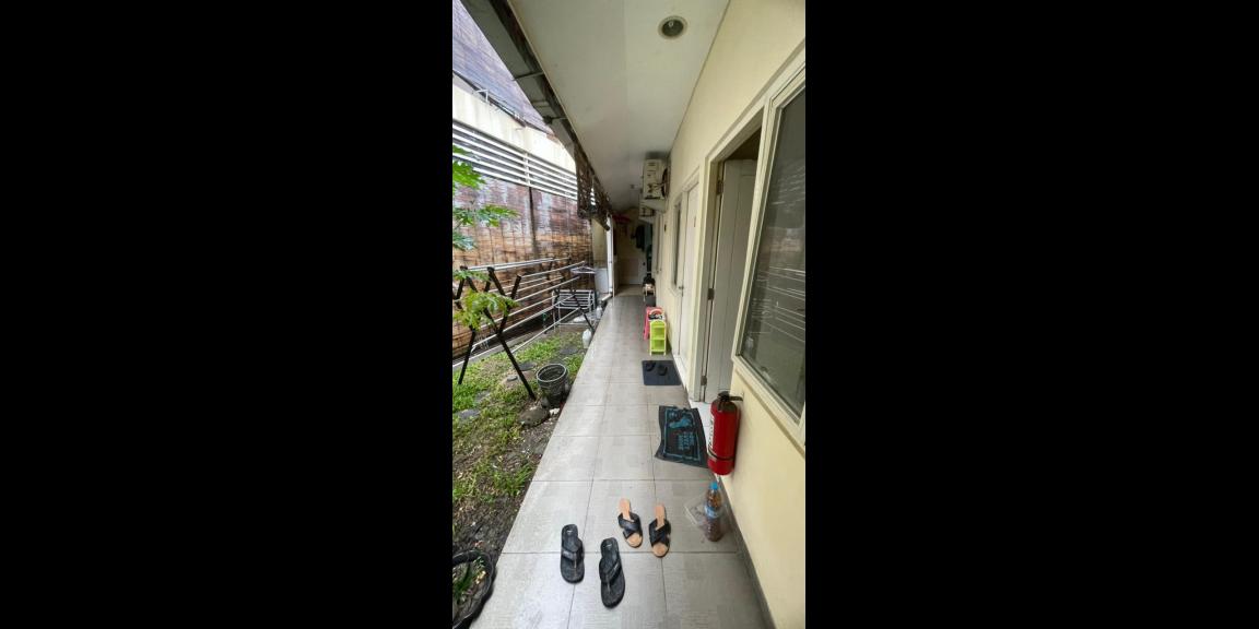 Jual Rumah Kost Sangat Strategis Raya Dharmahusada Surabaya Jual Rumah Kost Sangat Strategis Raya Dharmahusada Surabaya