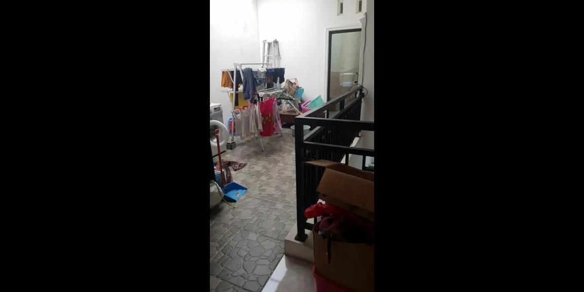 Jual Rumah Bagus SHM di Jalan Wiguna Timur Surabaya Jual Rumah Bagus SHM di Jalan Wiguna Timur Surabaya