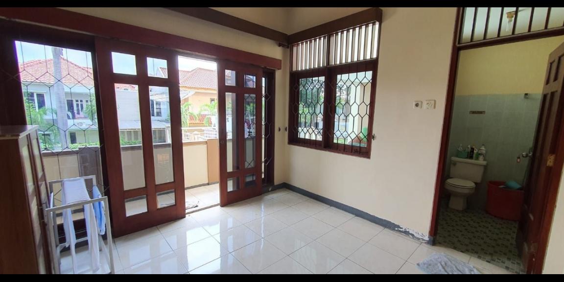 Jual Rumah Mewah 2 Lantai Luas di kawasan Villa Sentra Raya Citraland Jual Rumah Mewah 2 Lantai Luas di kawasan Villa Sentra Raya Citraland