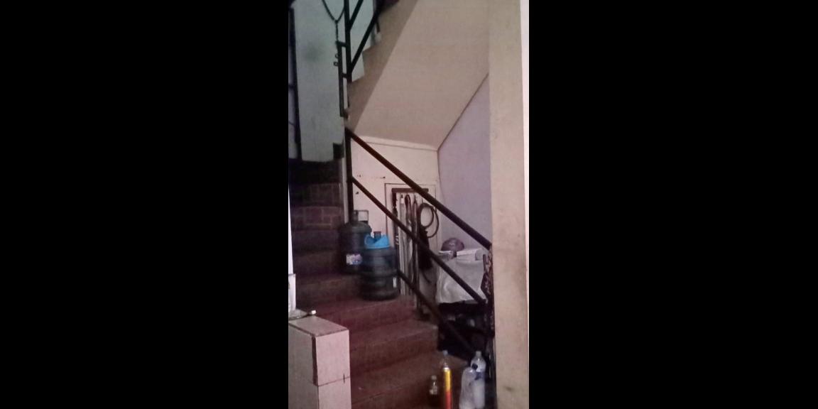 Sewa Ruko 2 Lantai Daerah Dukuh Kupang Surabaya Sewa Ruko 2 Lantai Daerah Dukuh Kupang Surabaya