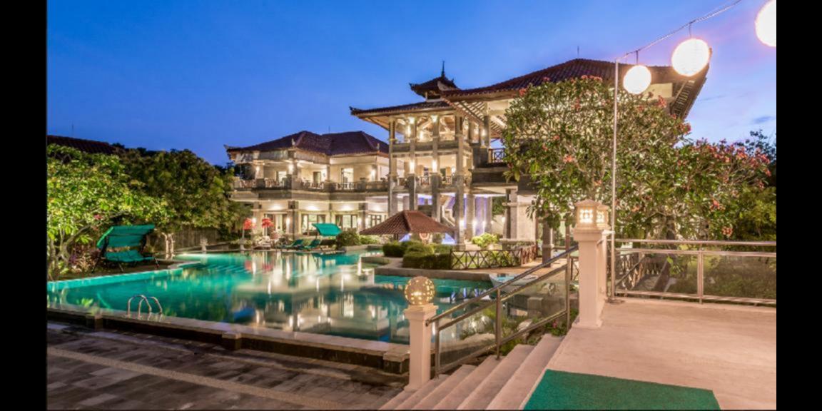 Jual Villa Sangat Mewah di Kawasan Nusa Dua Kuta Selatan Jual Villa Sangat Mewah di Kawasan Nusa Dua Kuta Selatan