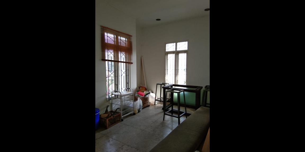 STRATEGIS DI TENGAH KOTA! GEDUNG 2 LANTAI COCOK UNTUK APA AJA Lokasi di ekat Mandala Krida STRATEGIS DI TENGAH KOTA! GEDUNG 2 LANTAI COCOK UNTUK APA AJA Lokasi di ekat Mandala Krida