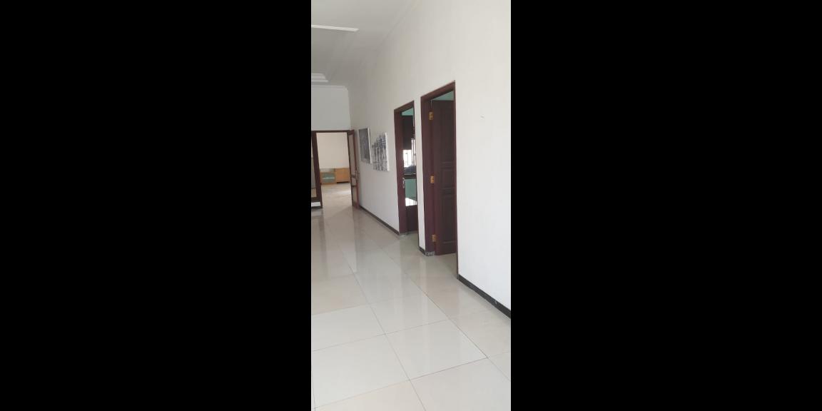 Jual Rumah Bagus Siap Huni di Jalan Kupang Indah Kota Surabaya Jual Rumah Bagus Siap Huni di Jalan Kupang Indah Kota Surabaya