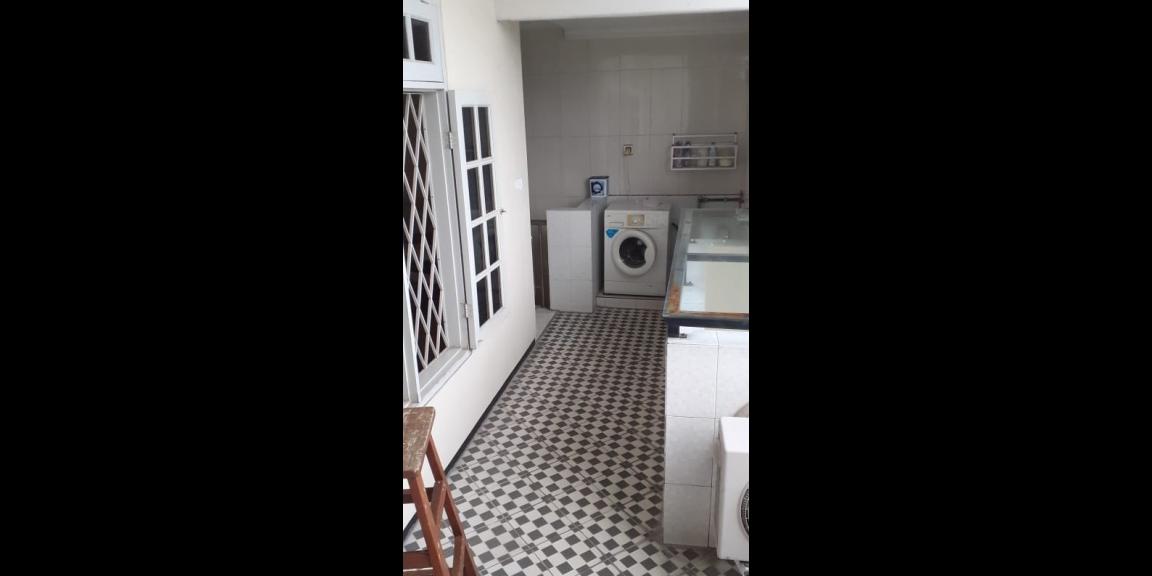 Rumah Minimalis Babatan Pantai Barat Shm Siap Huni Rumah Minimalis Babatan Pantai Barat Shm Siap Huni