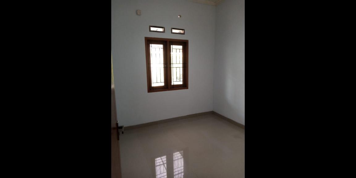 RUMAH DIKONTRAKKAN KAVLING UI TIMUR, TANAH BARU, BEJI, DEPOK RUMAH DIKONTRAKKAN KAVLING UI TIMUR, TANAH BARU, BEJI, DEPOK