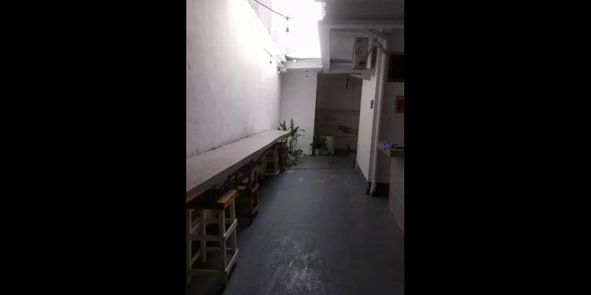 Rumah Mewah Hook di Kertajaya Indah Daerah Manyar Rumah Mewah Hook di Kertajaya Indah Daerah Manyar