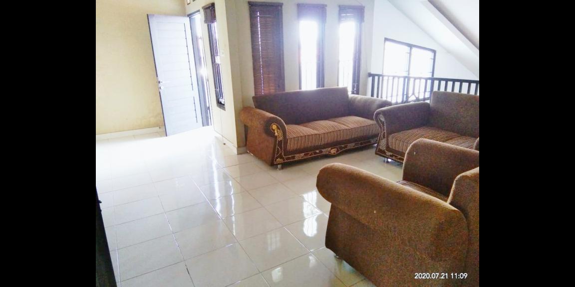 Rumah Mutiara Gading, Parit H. Husin 2, Pontianak, Kalimantan Barat Rumah Mutiara Gading, Parit H. Husin 2, Pontianak, Kalimantan Barat