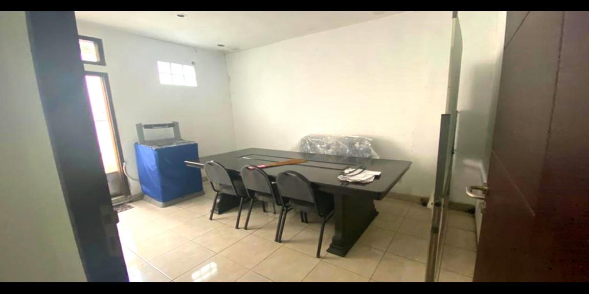 RUMAH AMERICAN CLASSIC DI ARCAMANIK BANDUNG RUMAH AMERICAN CLASSIC DI ARCAMANIK BANDUNG