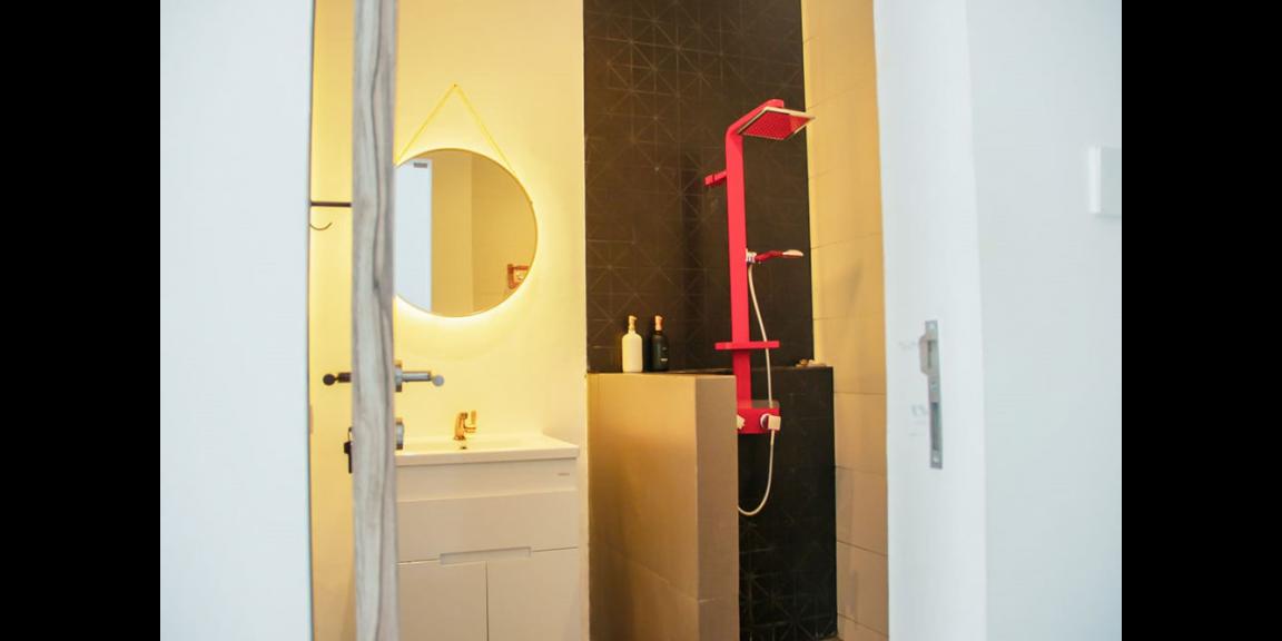 RUMAH MODERN BEACH HOUSE DENGAN SWIMMING POOL DI RESORT DAGO PAKAR BANDUNG RUMAH MODERN BEACH HOUSE DENGAN SWIMMING POOL DI RESORT DAGO PAKAR BANDUNG