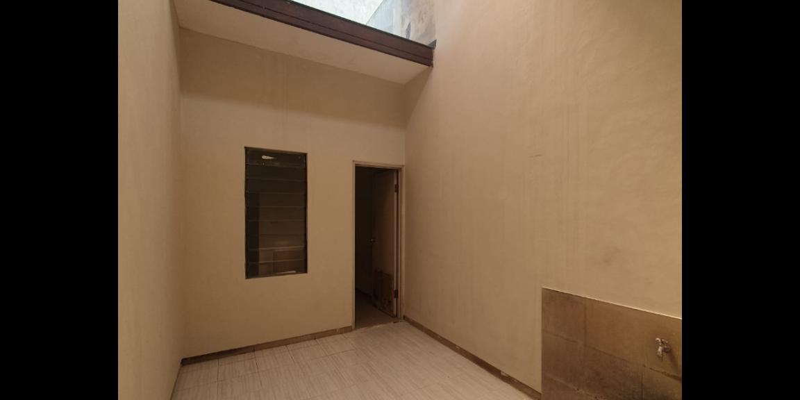 Rumah 2 Lantai Bagus Siap Huni di Citraland, Surabaya Rumah 2 Lantai Bagus Siap Huni di Citraland, Surabaya