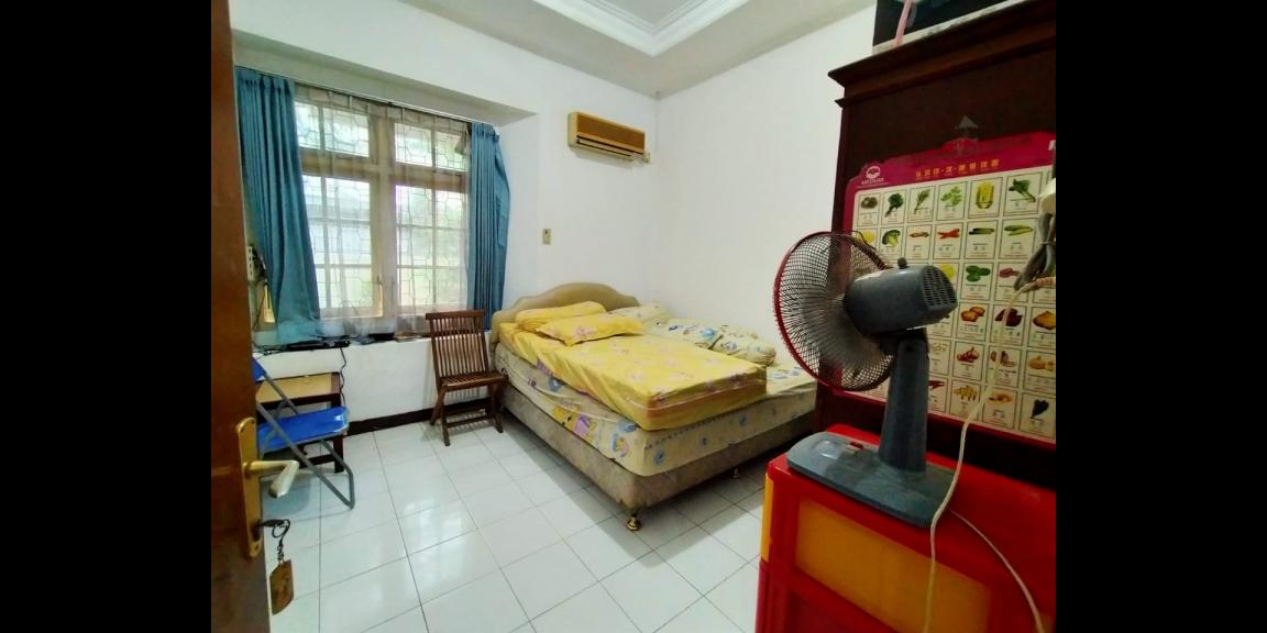 Jual Cepat Rumah Siap Huni di Dharmahusada Indah Barat Surabaya Jual Cepat Rumah Siap Huni di Dharmahusada Indah Barat Surabaya