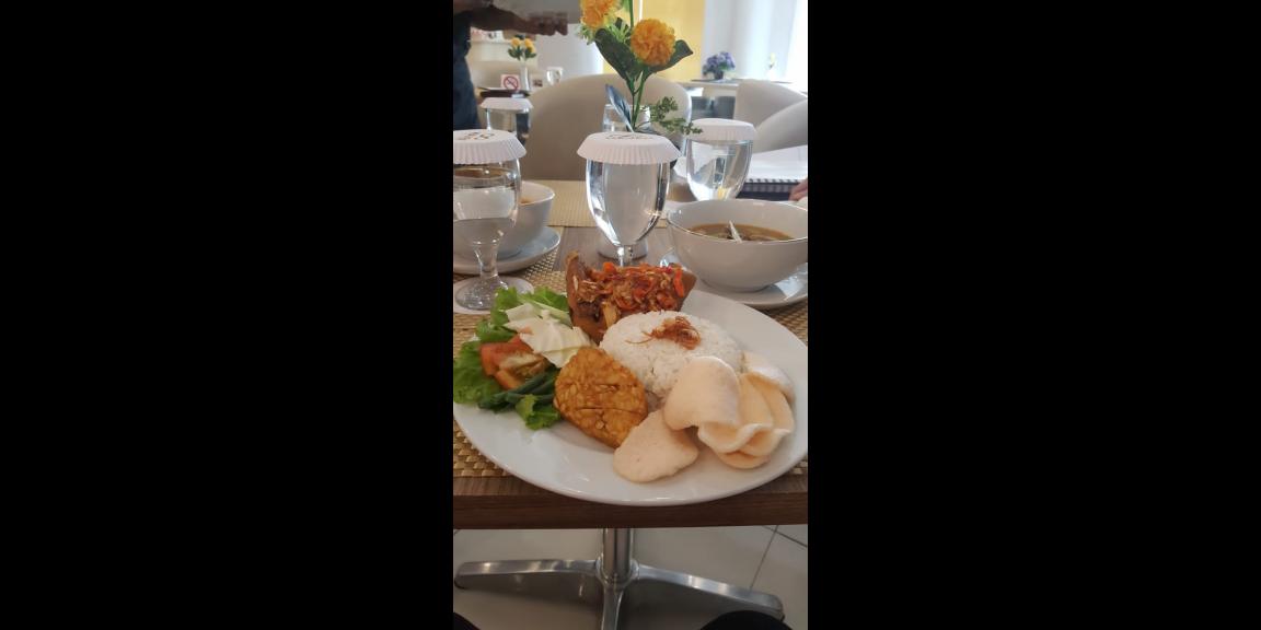 Jual Hotel Mewah Lima Lantai Kawasan RS Fatmawati Jakarta Jual Hotel Mewah Lima Lantai Kawasan RS Fatmawati Jakarta