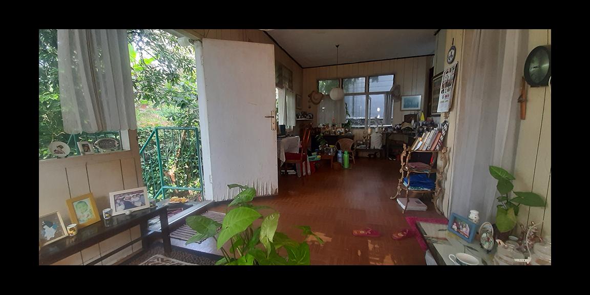 RUMAH KOLONIAL BELANDA HITUNG TANAH DI KAWASAN DAGO BANDUNG RUMAH KOLONIAL BELANDA HITUNG TANAH DI KAWASAN DAGO BANDUNG