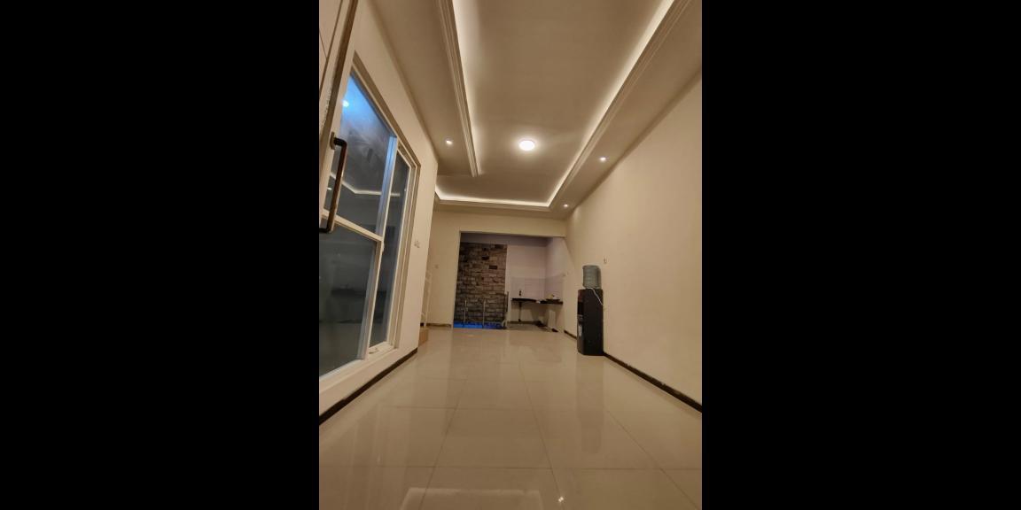 Villa Baru Private Pool Semi Furnished Di Kota Wisata Batu Lokasi Oro Oro Ombo, Batu, Jawa Timur Villa Baru Private Pool Semi Furnished Di Kota Wisata Batu Lokasi Oro Oro Ombo, Batu, Jawa Timur