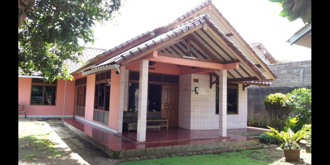 Jual Cepat Rumah + Ruko strategis pinggir jalan di Cilacap  Jual Cepat Rumah + Ruko strategis pinggir jalan di Cilacap