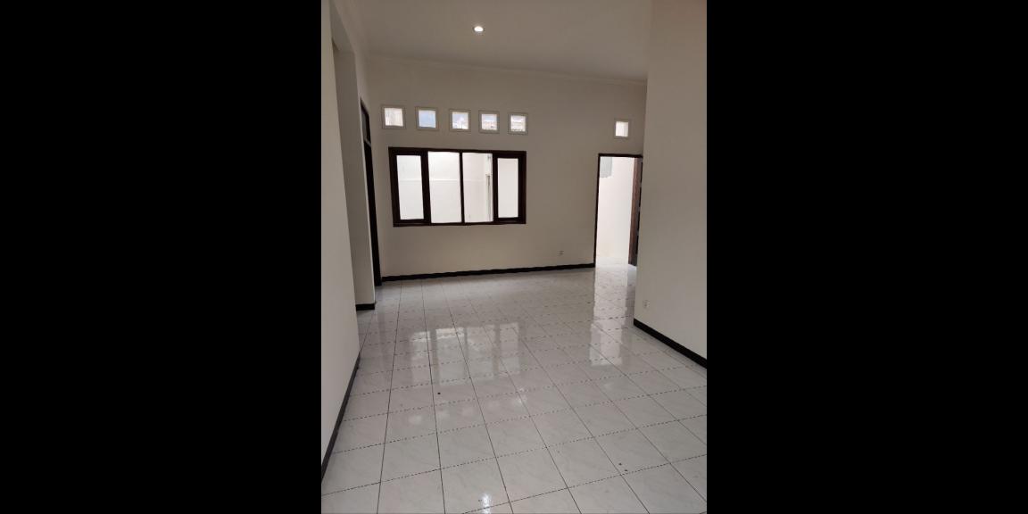 Dijual Rumah Siap Huni di Perumahan Bukit Palma Citraland Surabaya Barat Dijual Rumah Siap Huni di Perumahan Bukit Palma Citraland Surabaya Barat