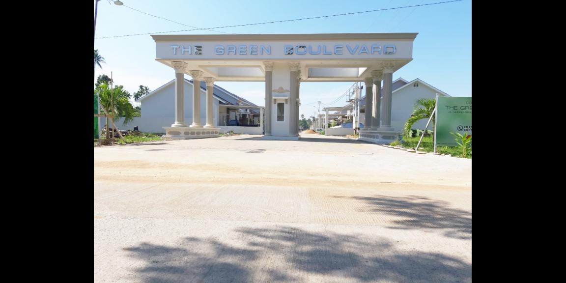 Rumah Green Boulevard, Ujung Pandang, Pontianak, Kalimantan Barat Rumah Green Boulevard, Ujung Pandang, Pontianak, Kalimantan Barat
