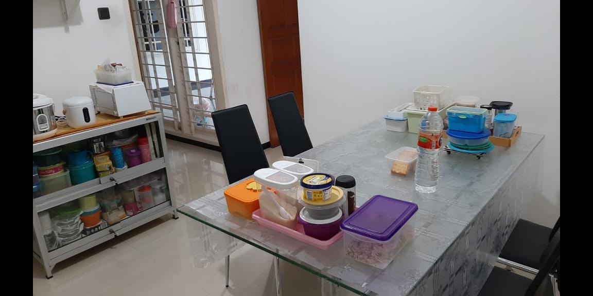 Rumah Bagus Siap Huni Kawasan Gayungsari Surabaya Rumah Bagus Siap Huni Kawasan Gayungsari Surabaya