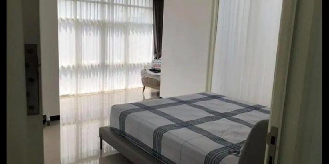 Jual Rumah Mewah di Perumahan Kebonsari Evelka Graha Mas Jual Rumah Mewah di Perumahan Kebonsari Evelka Graha Mas