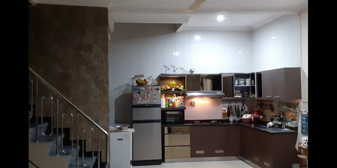 Rumah Minimalis Babatan Pantai Barat Shm Siap Huni Rumah Minimalis Babatan Pantai Barat Shm Siap Huni