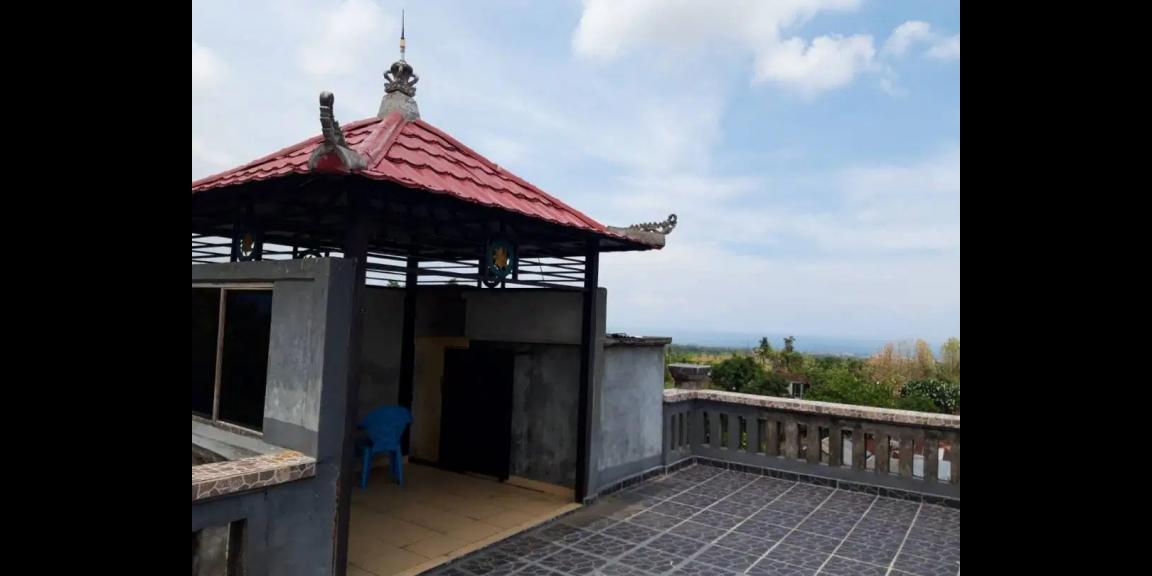 Rumah Luas 3 Lantai di Raya Singaraja Bedugul Buleleng Rumah Luas 3 Lantai di Raya Singaraja Bedugul Buleleng