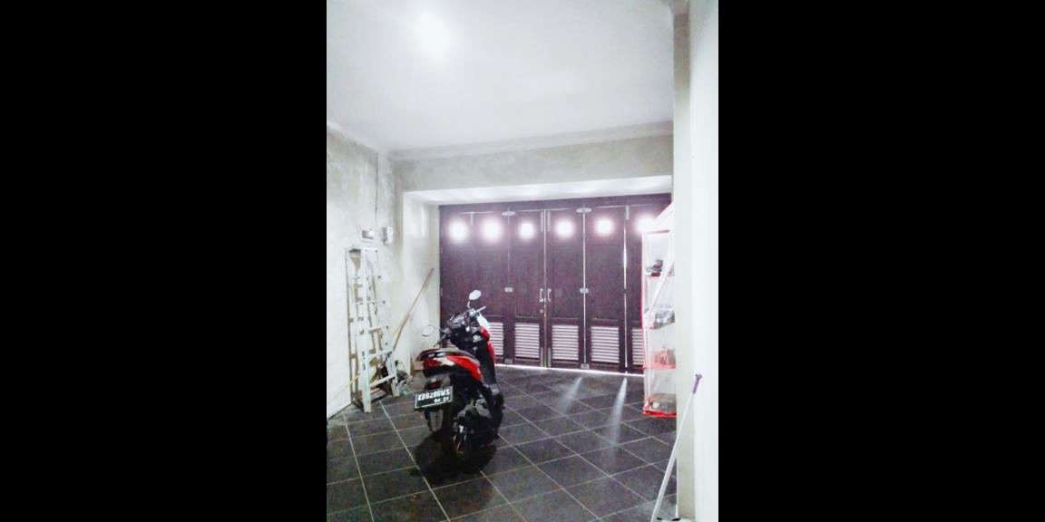 Rumah Mutiara Gading, Parit H. Husin 2, Pontianak, Kalimantan Barat Rumah Mutiara Gading, Parit H. Husin 2, Pontianak, Kalimantan Barat