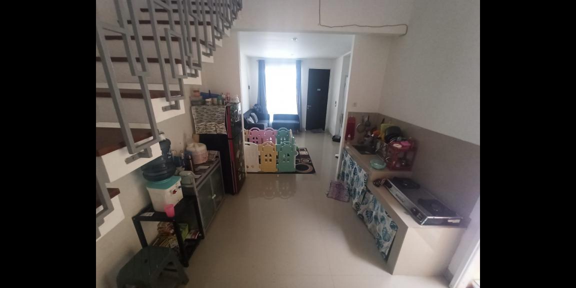 Over Kredit Rumah Flora Aryana Karawaci 1,5 Lt. Siap Huni + Full Furnished  Over Kredit Rumah Flora Aryana Karawaci 1,5 Lt. Siap Huni + Full Furnished