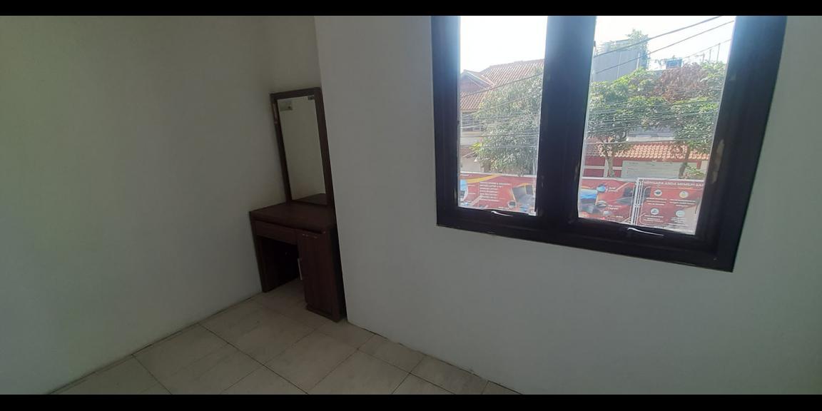 KOST-KOSTAN EKSLUSIF 8 KAMAR MAIN ROAD CIGADUNG BANDUNG KOST-KOSTAN EKSLUSIF 8 KAMAR MAIN ROAD CIGADUNG BANDUNG