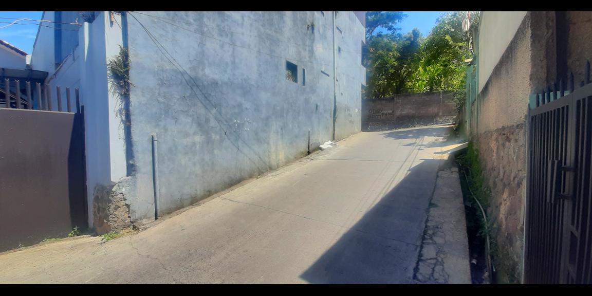 RUMAH MINIMALIS DI SINDANGLAYA BANDUNG RUMAH MINIMALIS DI SINDANGLAYA BANDUNG