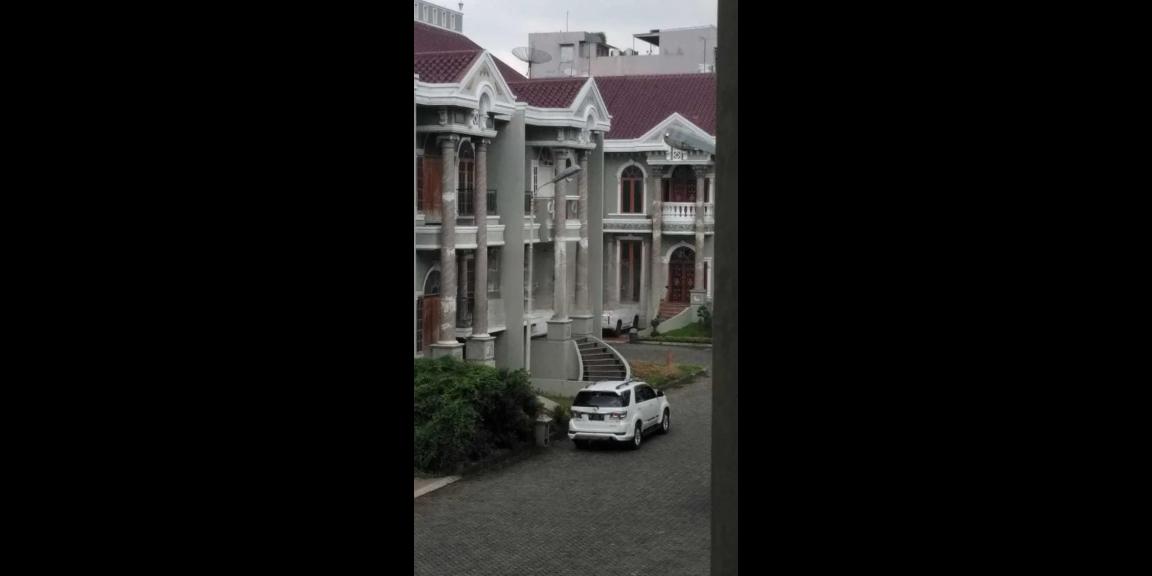 Jual Rumah Mewah dan Siap Huni 2 Lantai di Medan Barat Jual Rumah Mewah dan Siap Huni 2 Lantai di Medan Barat