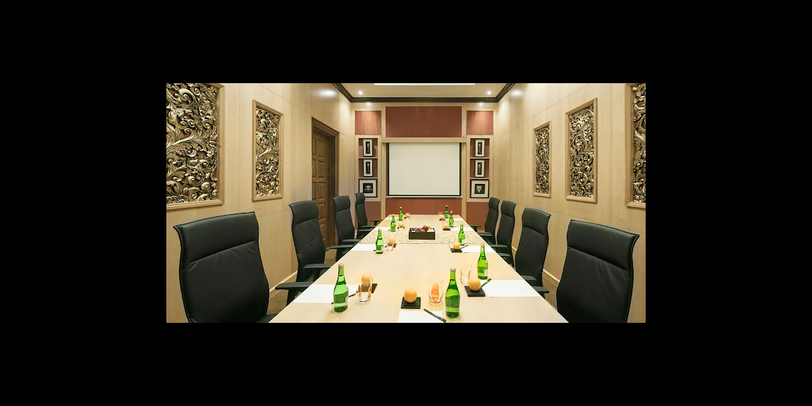 Dijual Hotel Mewah Aktif di Cepu, Kabupaten Blora Dijual Hotel Mewah Aktif di Cepu, Kabupaten Blora