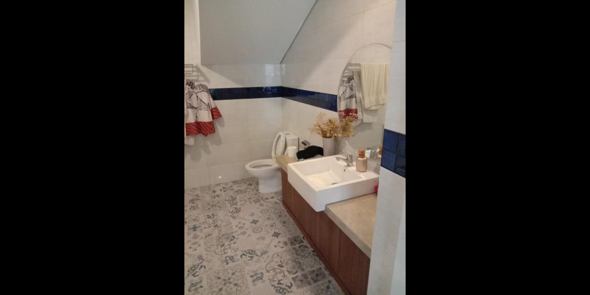 Rumah Baru Mewah Model Belanda Di Kota Baru Jogjakarta Rumah Baru Mewah Model Belanda Di Kota Baru Jogjakarta