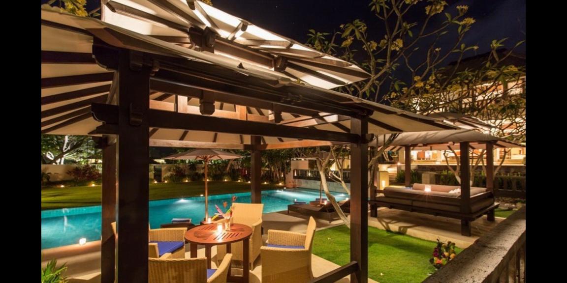 Villa Daerah Karang Putih Sangat Mewah di Kuta Selatan Villa Daerah Karang Putih Sangat Mewah di Kuta Selatan