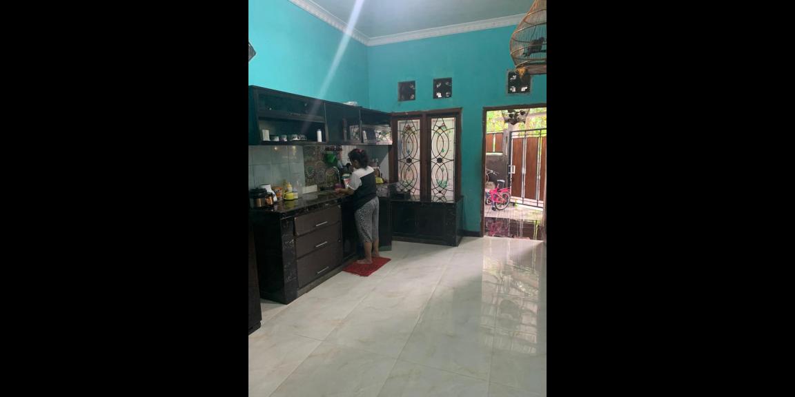 Jual Rumah Cocok Untuk Usaha di Jalan Ahmad Dahlan Kediri Jual Rumah Cocok Untuk Usaha di Jalan Ahmad Dahlan Kediri