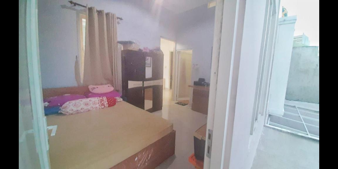 Rumah Mewah SHM di Mojoklanggru Kidul Kota Surabaya Rumah Mewah SHM di Mojoklanggru Kidul Kota Surabaya