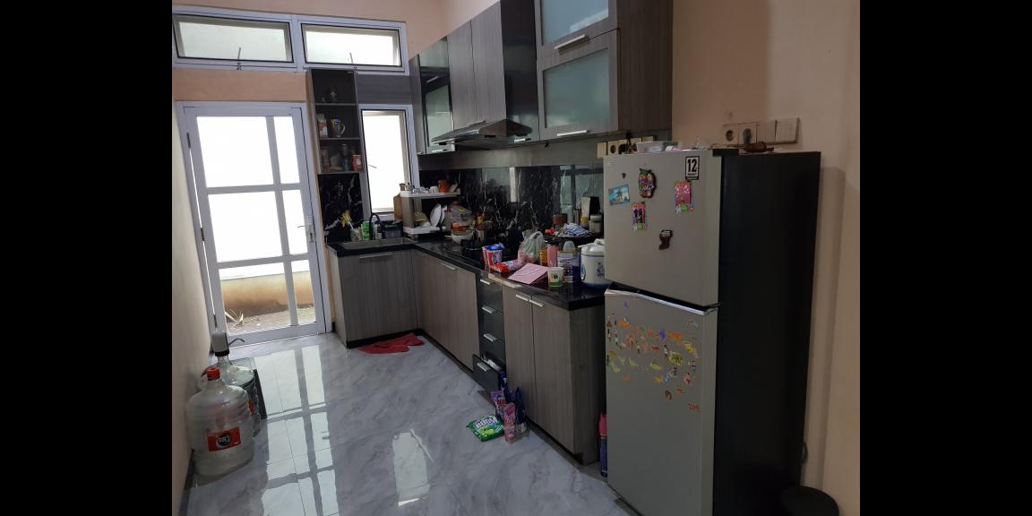 Rumah Murah 2 Lantai Siap Huni Lokasi Rungkut Menanggal Harapan Surabaya Timur Rumah Murah 2 Lantai Siap Huni Lokasi Rungkut Menanggal Harapan Surabaya Timur