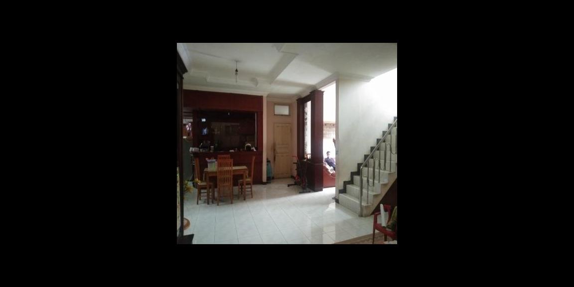 Jual Rumah Mewah 2 Lantai di Alamanda Dago Permai, Kota Bandung Jual Rumah Mewah 2 Lantai di Alamanda Dago Permai, Kota Bandung