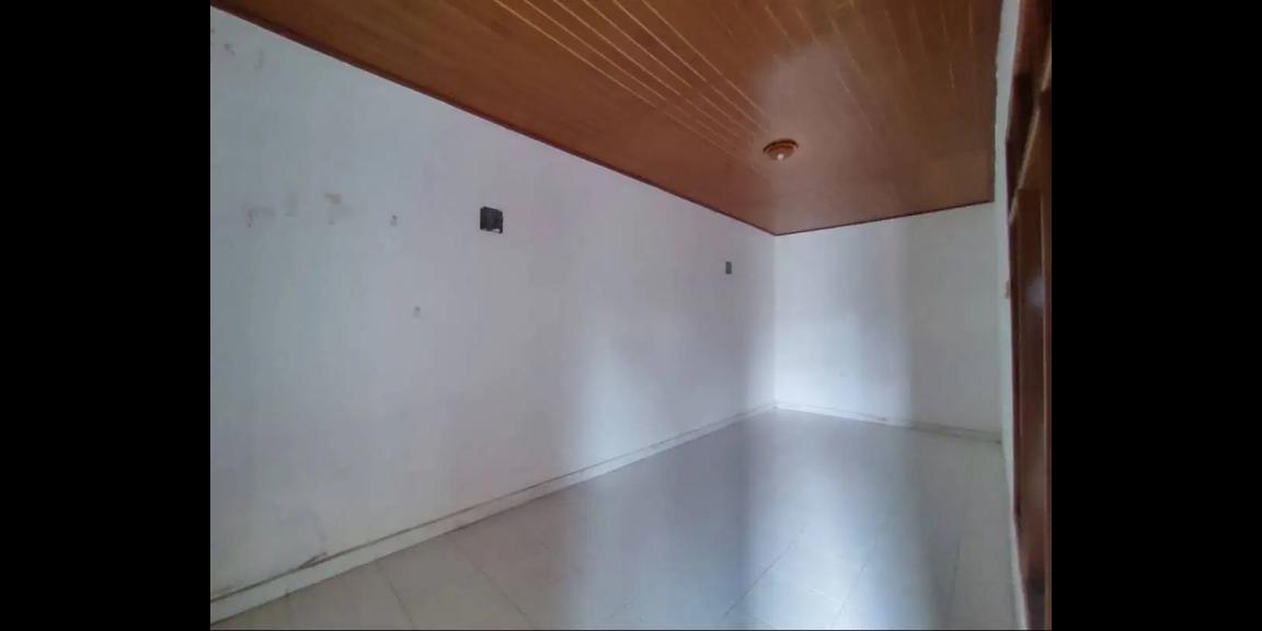 Rumah Bagus Siap Huni di Jalan Merdeka Raya Kuta Rumah Bagus Siap Huni di Jalan Merdeka Raya Kuta