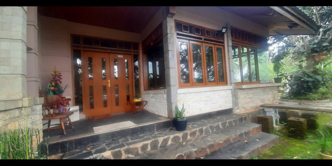 RUMAH HITUNG TANAH MAIN ROAD BUKIT PAKAR TIMUR DAGO BANDUNG RUMAH HITUNG TANAH MAIN ROAD BUKIT PAKAR TIMUR DAGO BANDUNG