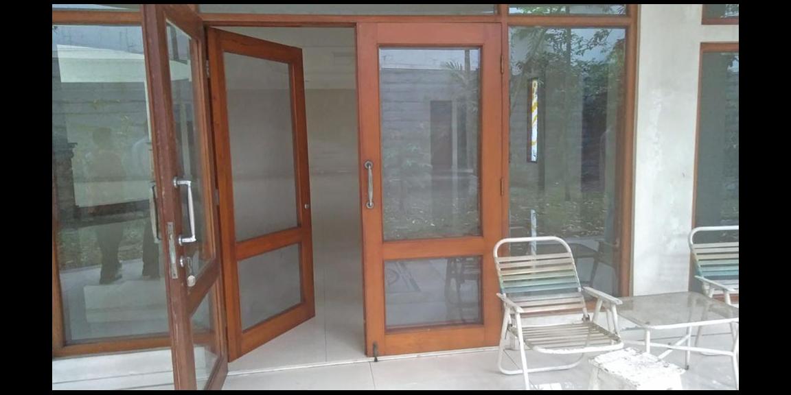 RUMAH MEWAH TANAH LUAS SUPER MURAH VIEW TAMAN DI SAYAP Jl. SUPRATMAN BANDUNG RUMAH MEWAH TANAH LUAS SUPER MURAH VIEW TAMAN DI SAYAP Jl. SUPRATMAN BANDUNG