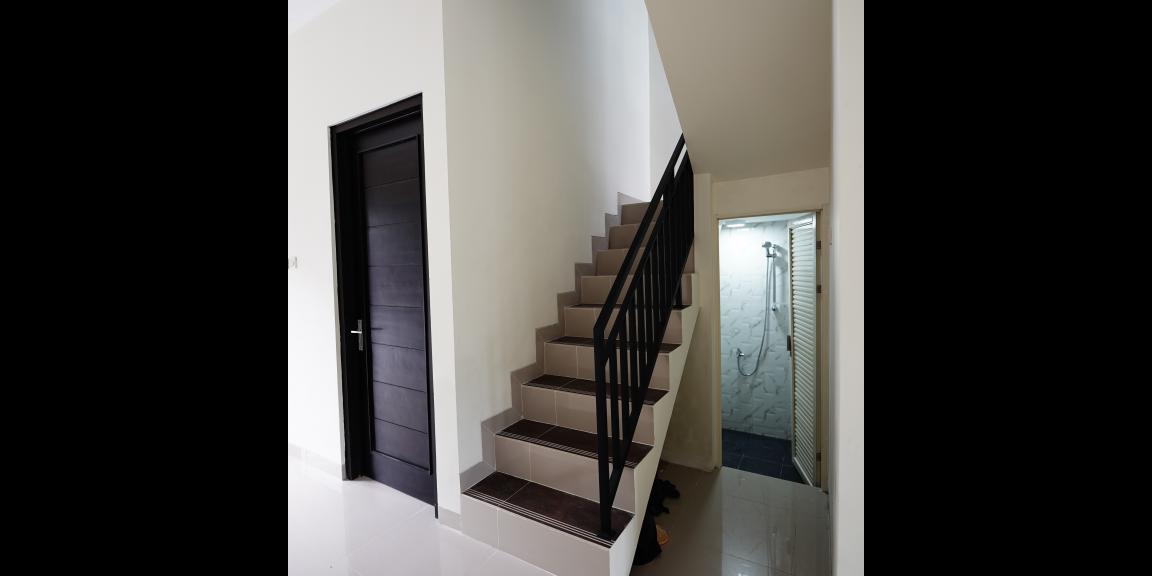 RUMAH 2 LANTAI 700 JUTAAN DI ARANYA PARK JAKAL KM 12 YOGYAKARTA RUMAH 2 LANTAI 700 JUTAAN DI ARANYA PARK JAKAL KM 12 YOGYAKARTA