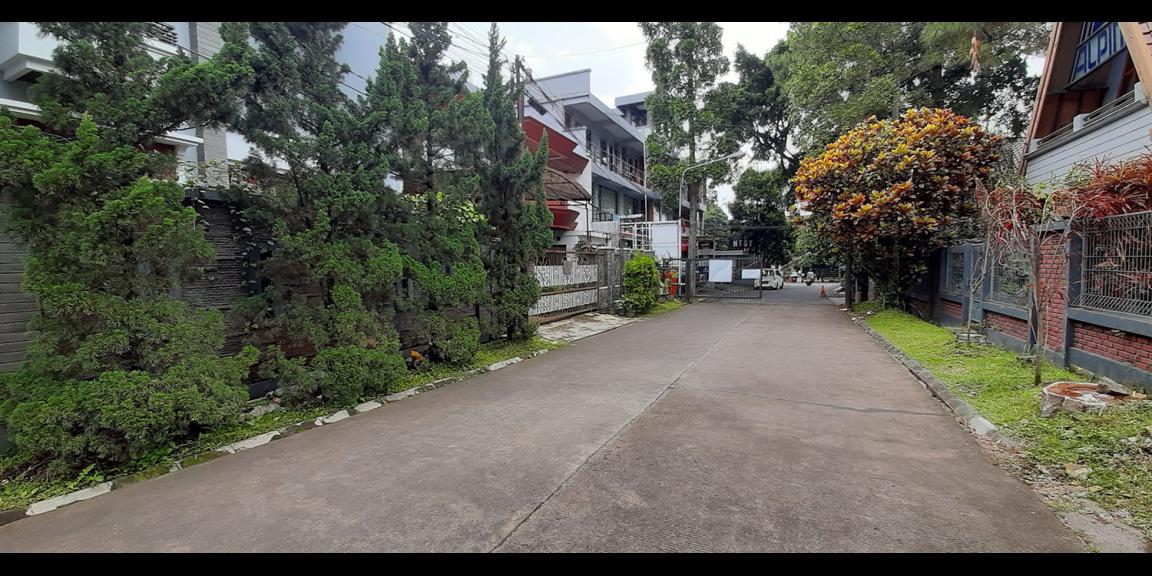 RUMAH DUA LANTAI DAGO ASRI BANDUNG RUMAH DUA LANTAI DAGO ASRI BANDUNG