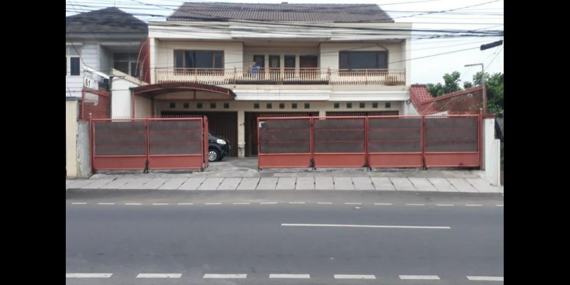 Dijual Rumah showroom mewah eksklusif 2LT Dijual Rumah showroom mewah eksklusif 2LT