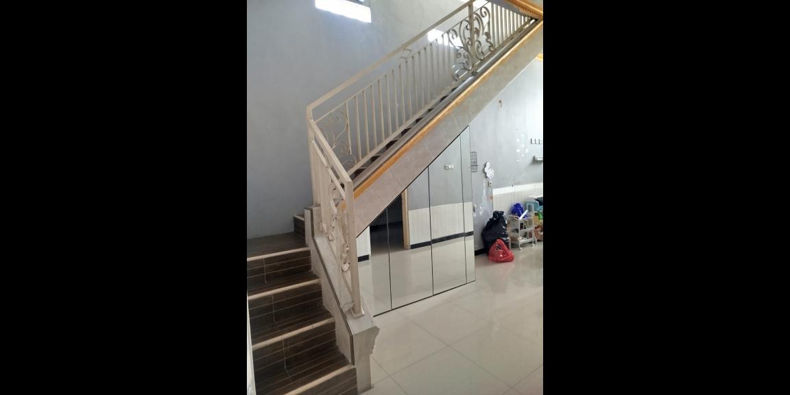 Dijual Rumah Siap Huni Lokasi Strategis di Simo Margorejo Petemon Surabaya Dijual Rumah Siap Huni Lokasi Strategis di Simo Margorejo Petemon Surabaya