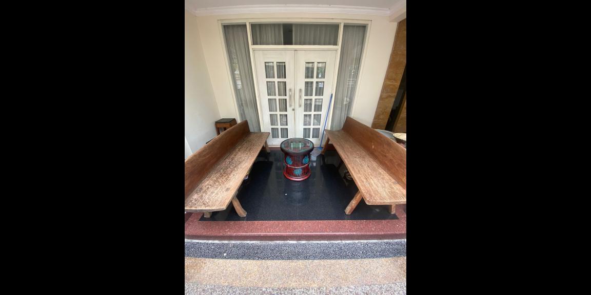 Rumah Hook Istimewa Semi Furnished di babatan pratama Wiyung Surabaya Barat Rumah Hook Istimewa Semi Furnished di babatan pratama Wiyung Surabaya Barat