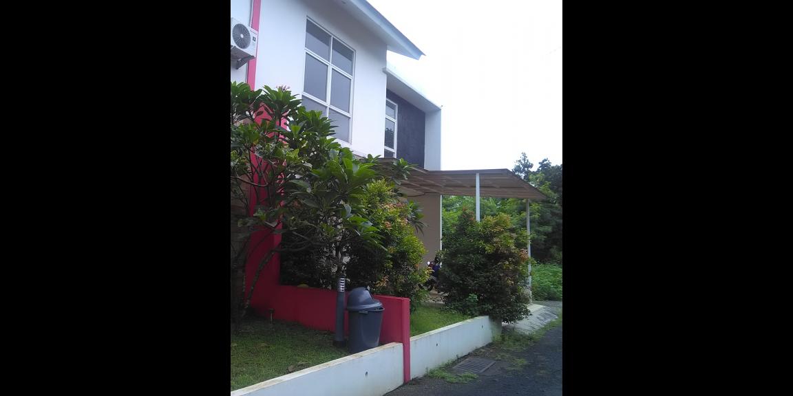 DIPASARKAN TOWNHOUSE SIAP HUNI LOKSI DEKAT MALL CINERE SHM DIPASARKAN TOWNHOUSE SIAP HUNI LOKSI DEKAT MALL CINERE SHM