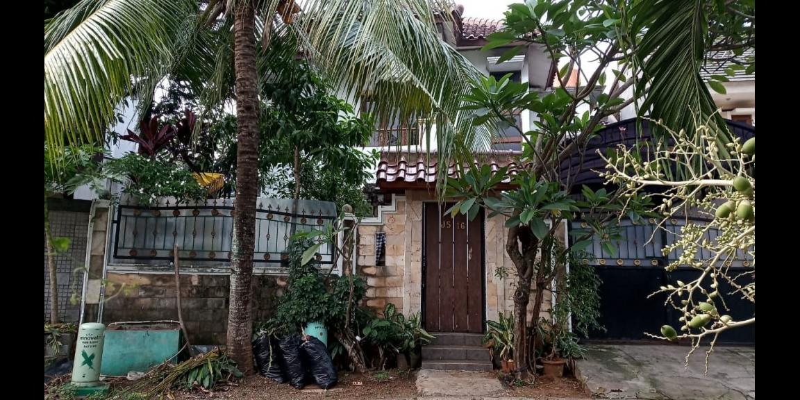 Rumah Mewah 2 Lantai Di Merak Kencana BSD Rumah Mewah 2 Lantai Di Merak Kencana BSD